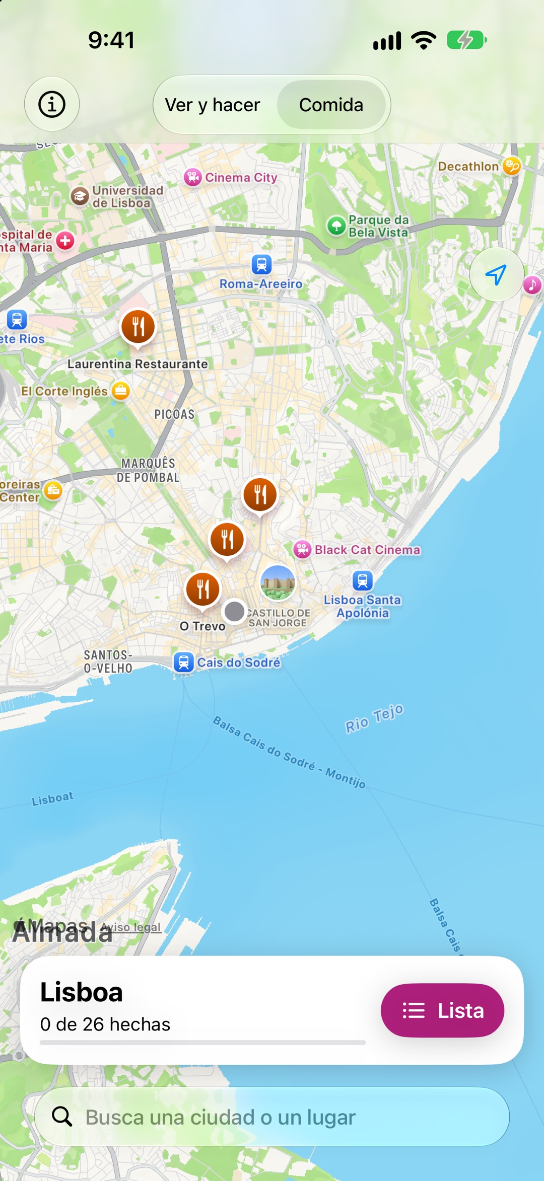 CityMusts en un mapa de Lisboa con Comida elegida: marcadores naranjas donde comer cada plato local.